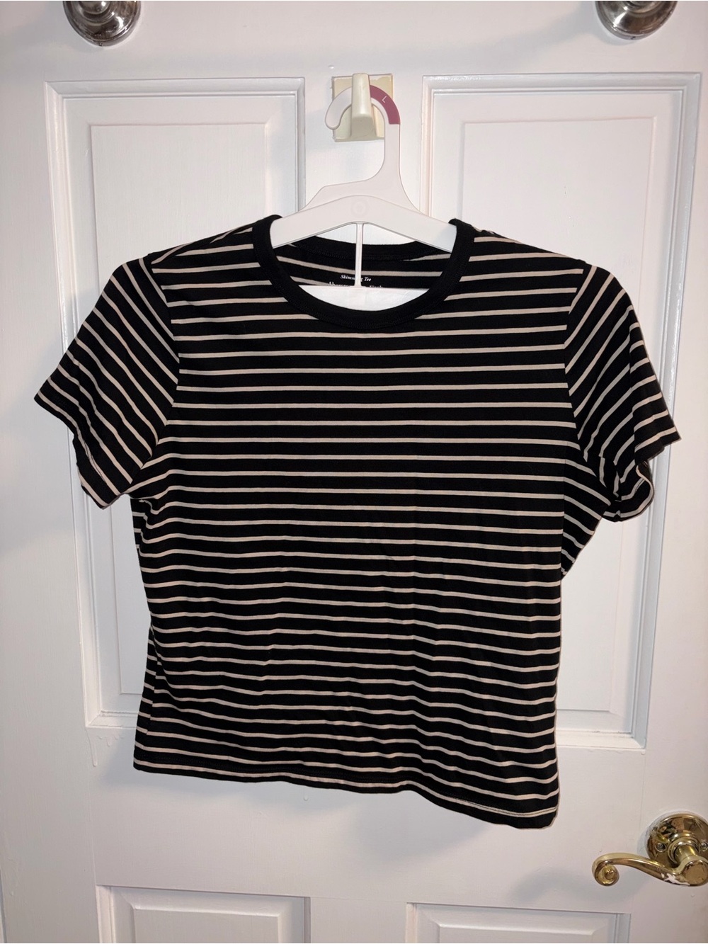 Abercrombie & Fitch Black and Cream Striped Short Sleeve Tee